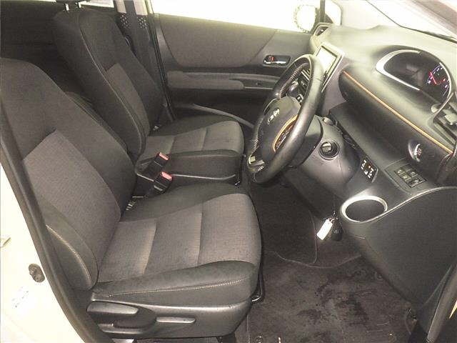 Toyota SIENTA 2019 7695373-5
