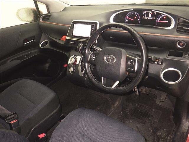 Toyota SIENTA 2017 7695375-3