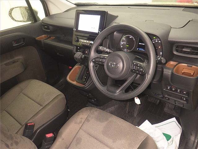 Toyota SIENTA 2023 7695377-3