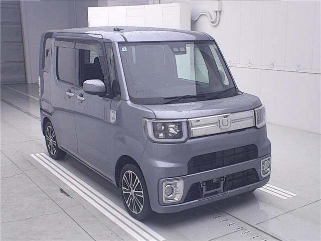 Daihatsu WAKE 2018 7690894-0
