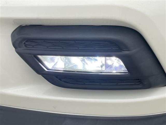 Nissan X-TRAIL 2015 7694476-2