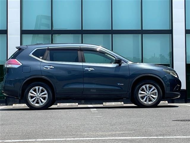 Nissan X-TRAIL 2016 7694478-12