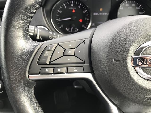 Nissan X-TRAIL 2017 7694479-10