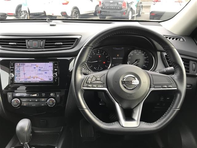 Nissan X-TRAIL 2017 7694479-12