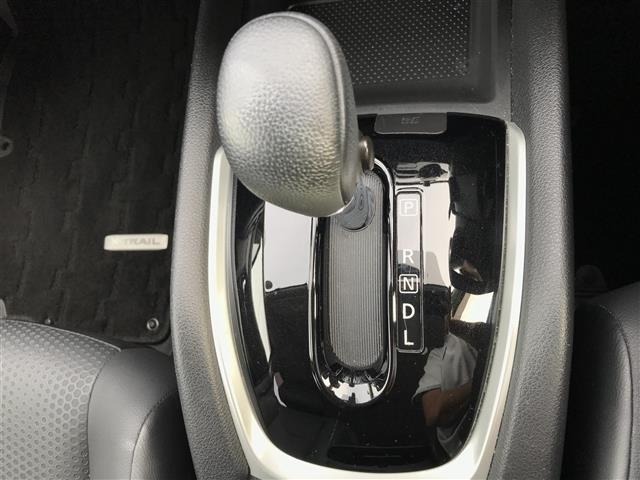Nissan X-TRAIL 2017 7694479-19