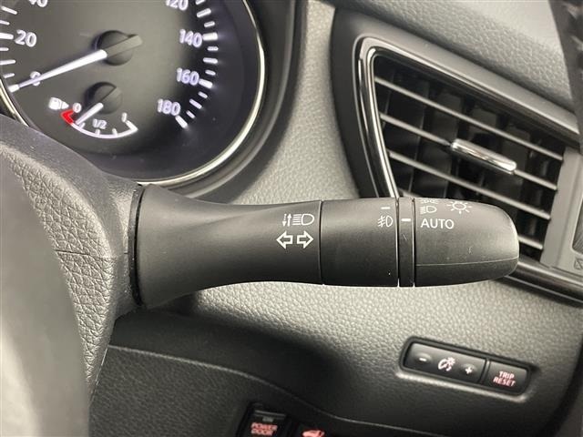 Nissan X-TRAIL 2018 7694481-10