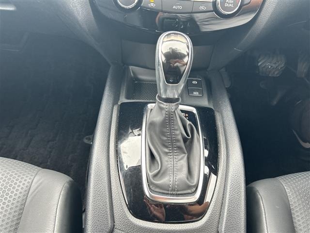 Nissan X-TRAIL 2021 7694483-10