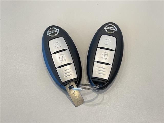 Nissan X-TRAIL 2015 7694485-6