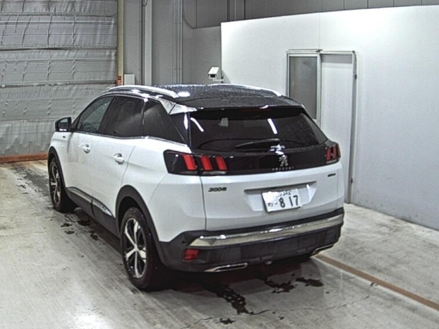 Peugeot 3008 2018 7715628-1