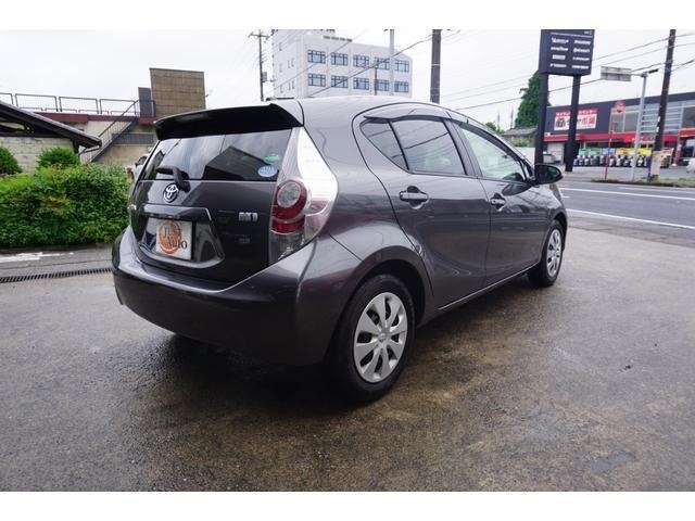 Toyota AQUA 2013 7714072-1