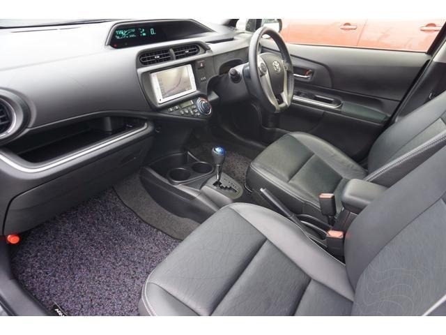 Toyota AQUA 2013 7714072-17