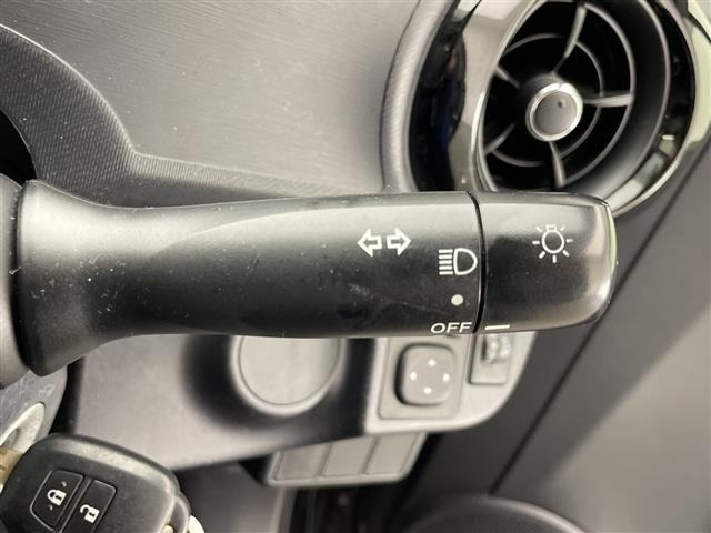 Toyota AQUA 2016 7714798-11