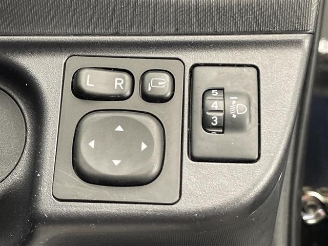 Toyota AQUA 2016 7714798-21