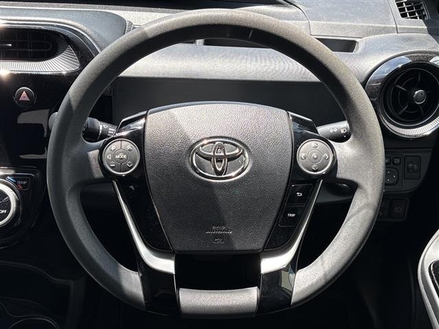 Toyota AQUA 2019 7714826-1