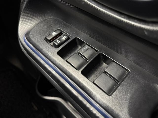 Toyota AQUA 2015 7714832-1