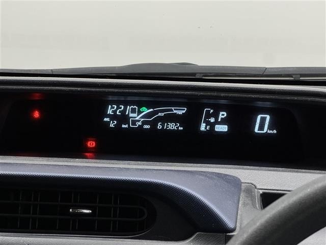 Toyota AQUA 2015 7714832-17