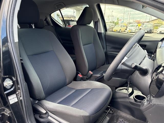 Toyota AQUA 2015 7714833-7