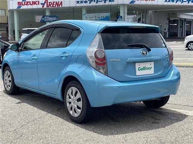 Toyota AQUA 2014 7714842-14