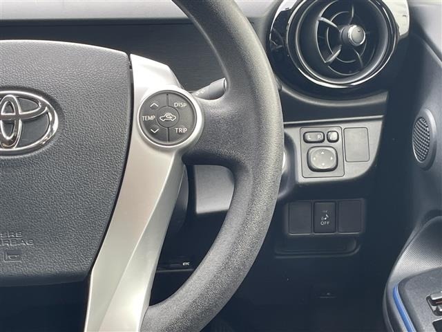 Toyota AQUA 2015 7714849-1