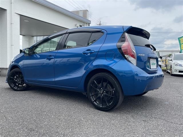 Toyota AQUA 2015 7714849-13