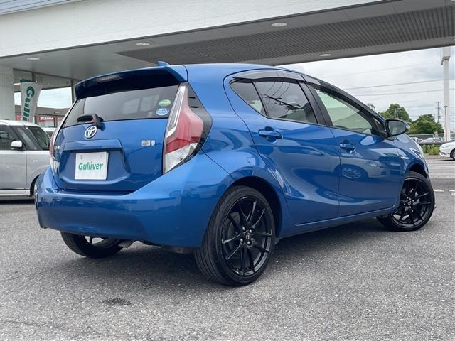 Toyota AQUA 2015 7714849-4