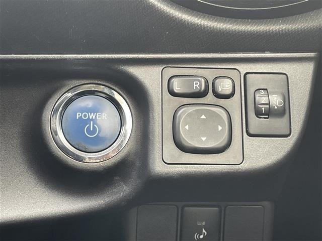 Toyota AQUA 2014 7714867-1