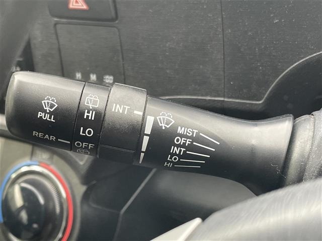 Toyota AQUA 2014 7714867-6