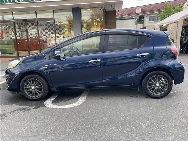 Toyota AQUA 2018 7714876-3