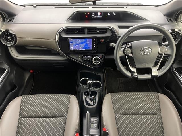 Toyota AQUA 2019 7714881-14