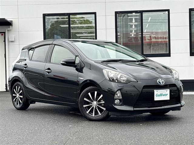 Toyota AQUA 2013 7714882-0