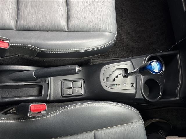 Toyota AQUA 2013 7714882-12