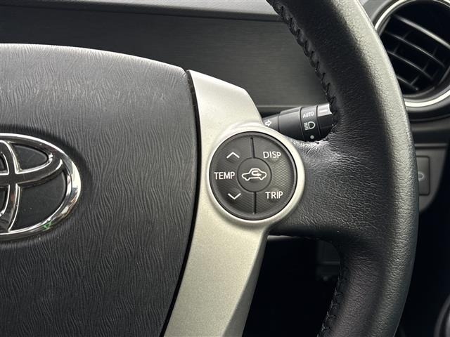 Toyota AQUA 2013 7714882-7