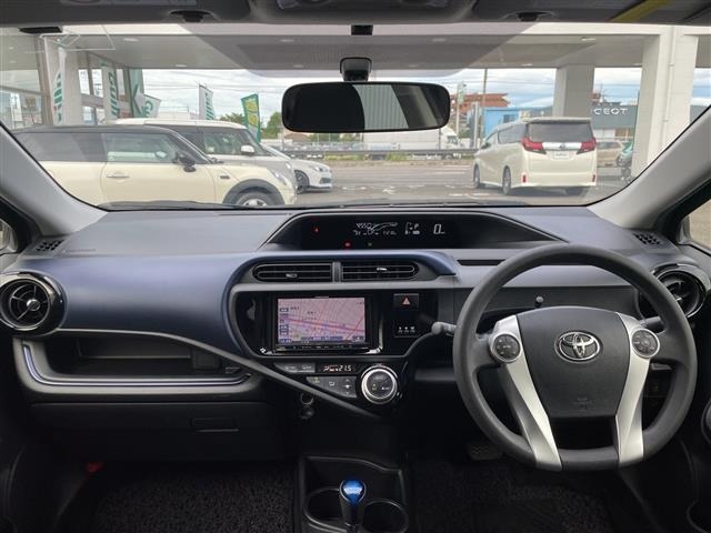 Toyota AQUA 2015 7714891-14