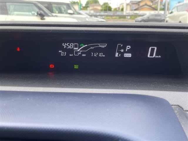 Toyota AQUA 2015 7714891-7