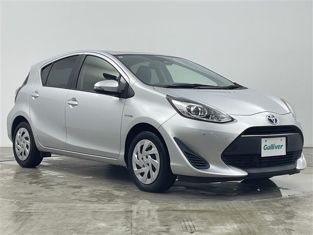 Toyota AQUA 2018 7714893-0