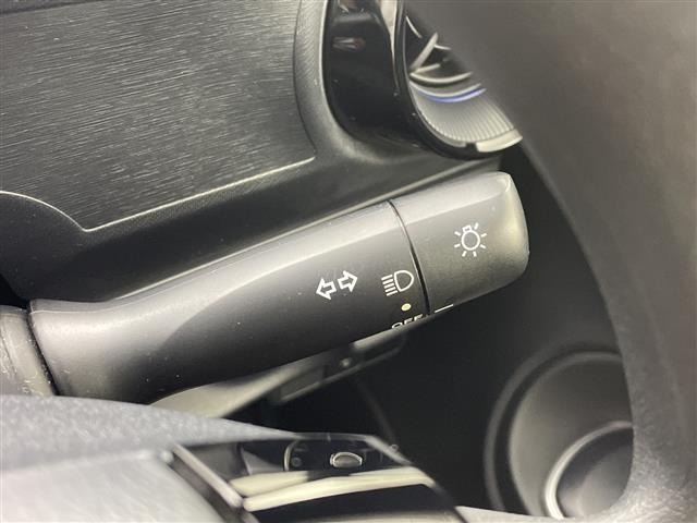 Toyota AQUA 2018 7714893-10