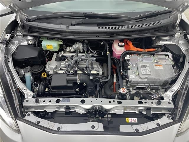 Toyota AQUA 2018 7714893-14