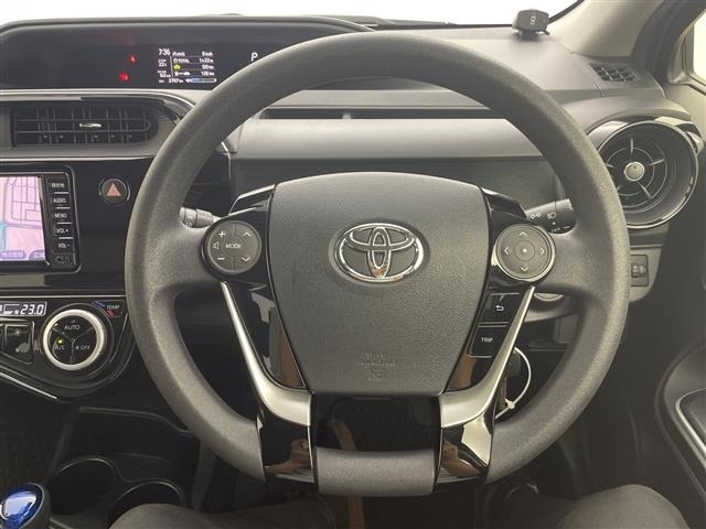 Toyota AQUA 2018 7714893-5