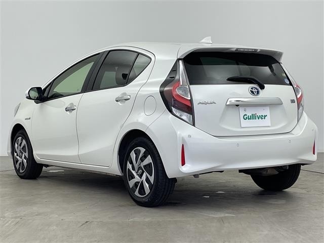 Toyota AQUA 2020 7714901-13