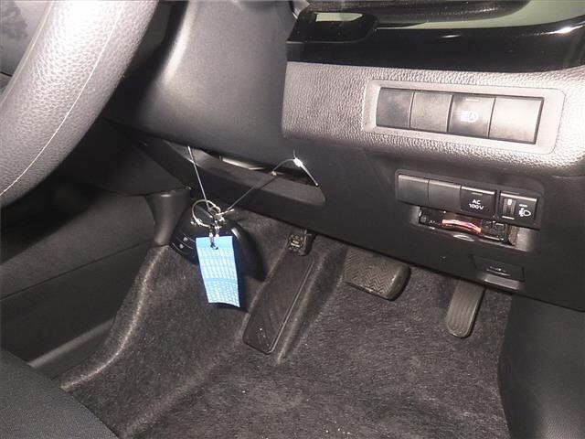 Toyota AQUA 2023 7714944-8