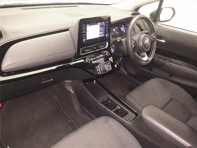 Toyota AQUA 2023 7714953-4