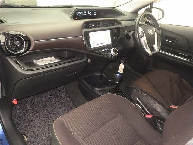 Toyota AQUA 2015 7714957-4
