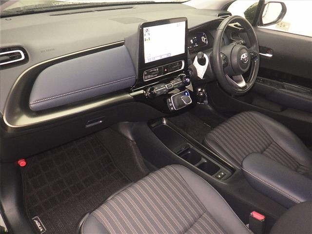 Toyota AQUA 2024 7714958-4