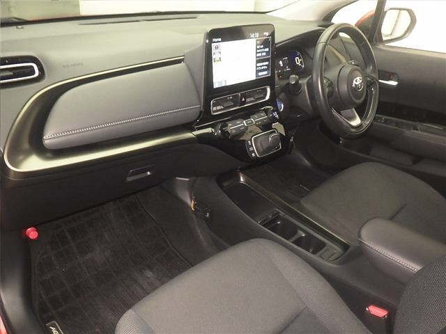 Toyota AQUA 2022 7714960-4