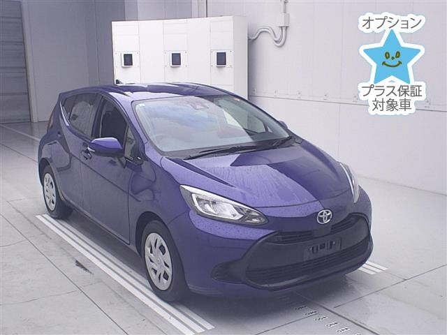 Toyota AQUA 2022 7714961-0