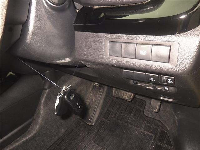 Toyota AQUA 2021 7714963-8