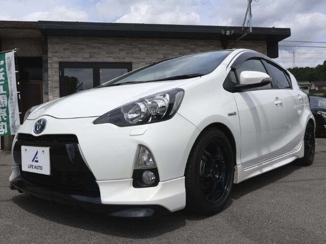 Toyota AQUA 2013 7714979-12