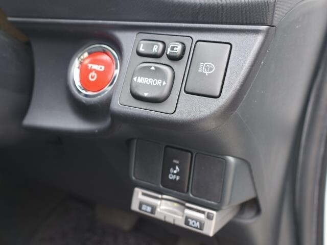 Toyota AQUA 2013 7714979-8