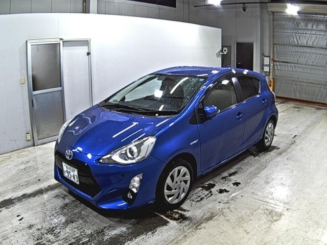 Toyota AQUA 2015 7714981-4