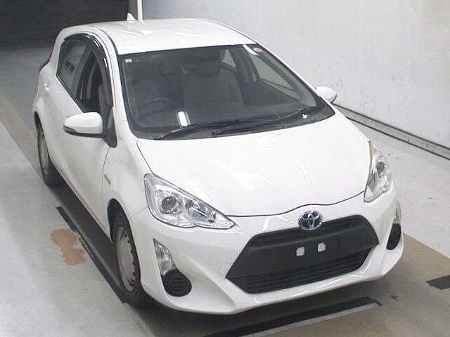 Toyota AQUA 2015 7714997-0